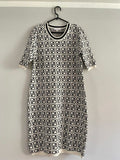 CALVIN KLEIN Vestido Largo Blanco con Negro (Talla L)