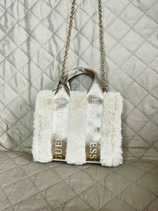 GUESS Cartera Logo Fur Mini Tote Crema