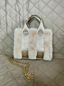 GUESS Cartera Logo Fur Mini Tote Crema