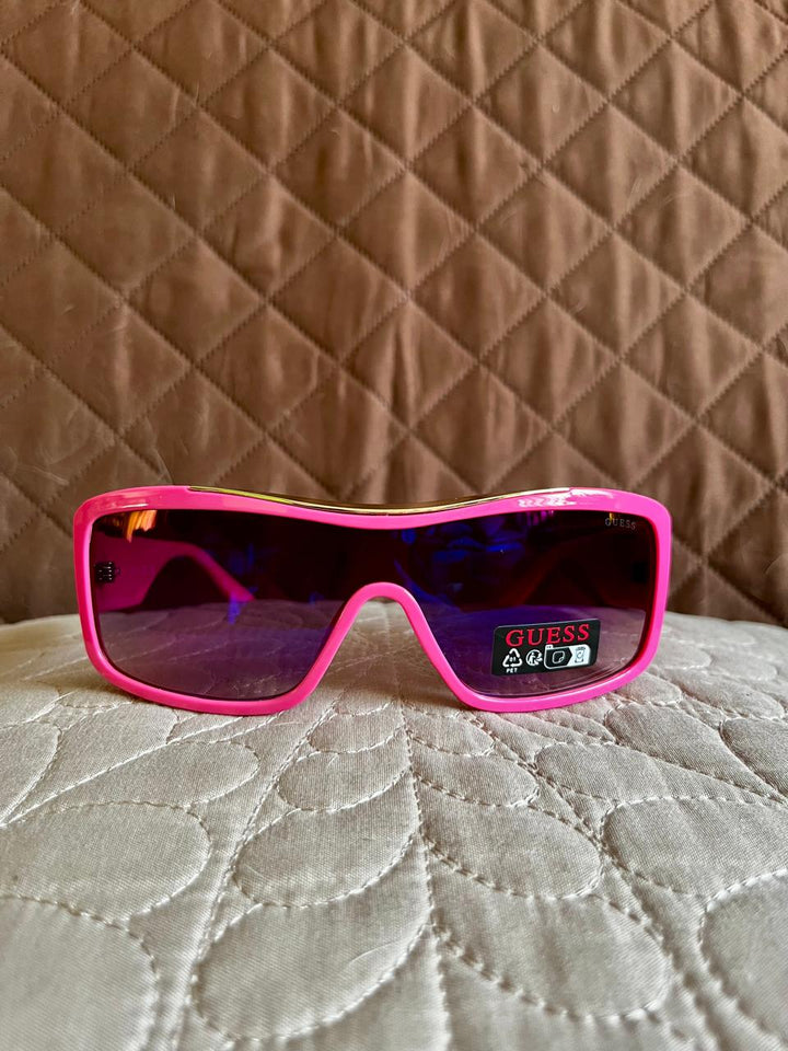 GUESS Lentes de Sol Fucsia (Mujer)