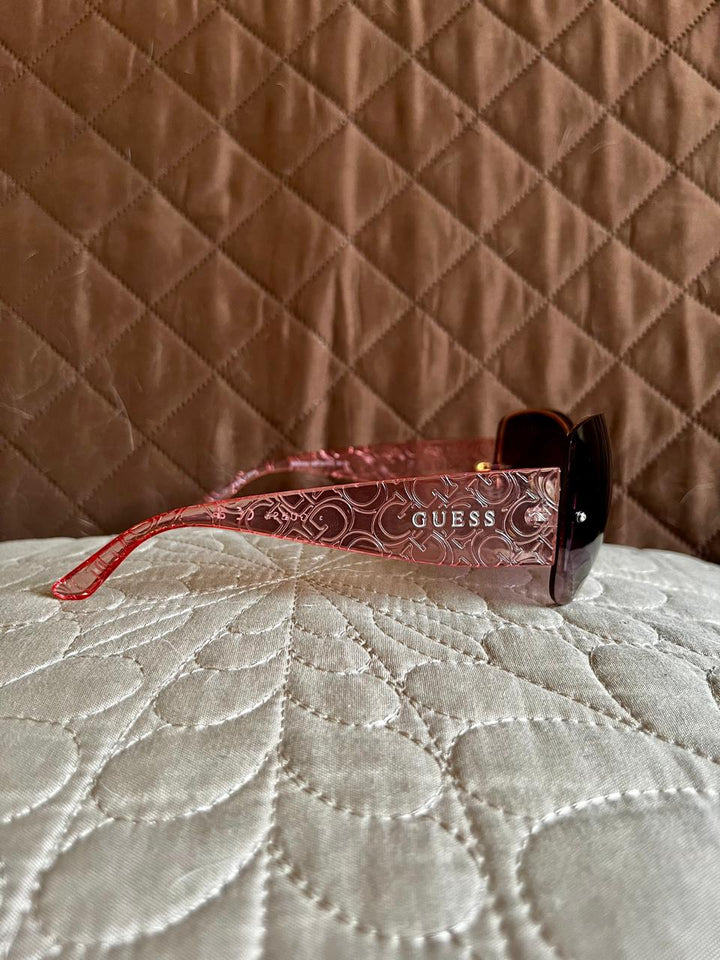GUESS Lentes de Sol Transparente Rosado (Mujer)