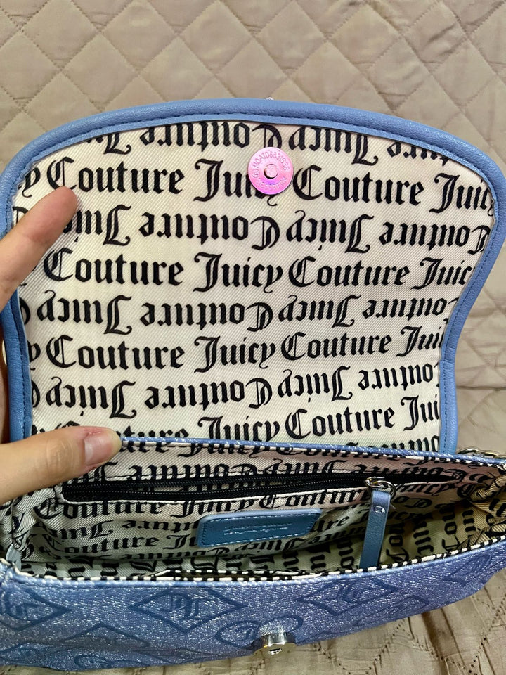 JUICY COUTURE Cartera Precious Flap Shoulder Jean