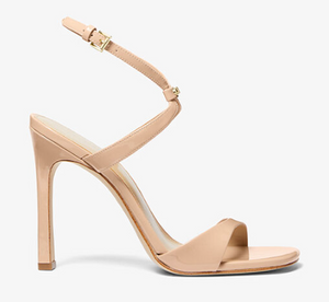MICHAEL KORS Tacos Amara Coral (Talla 6.5 US)