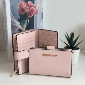 MICHAEL KORS Billetera Jet Set Travel Rosa Pálido