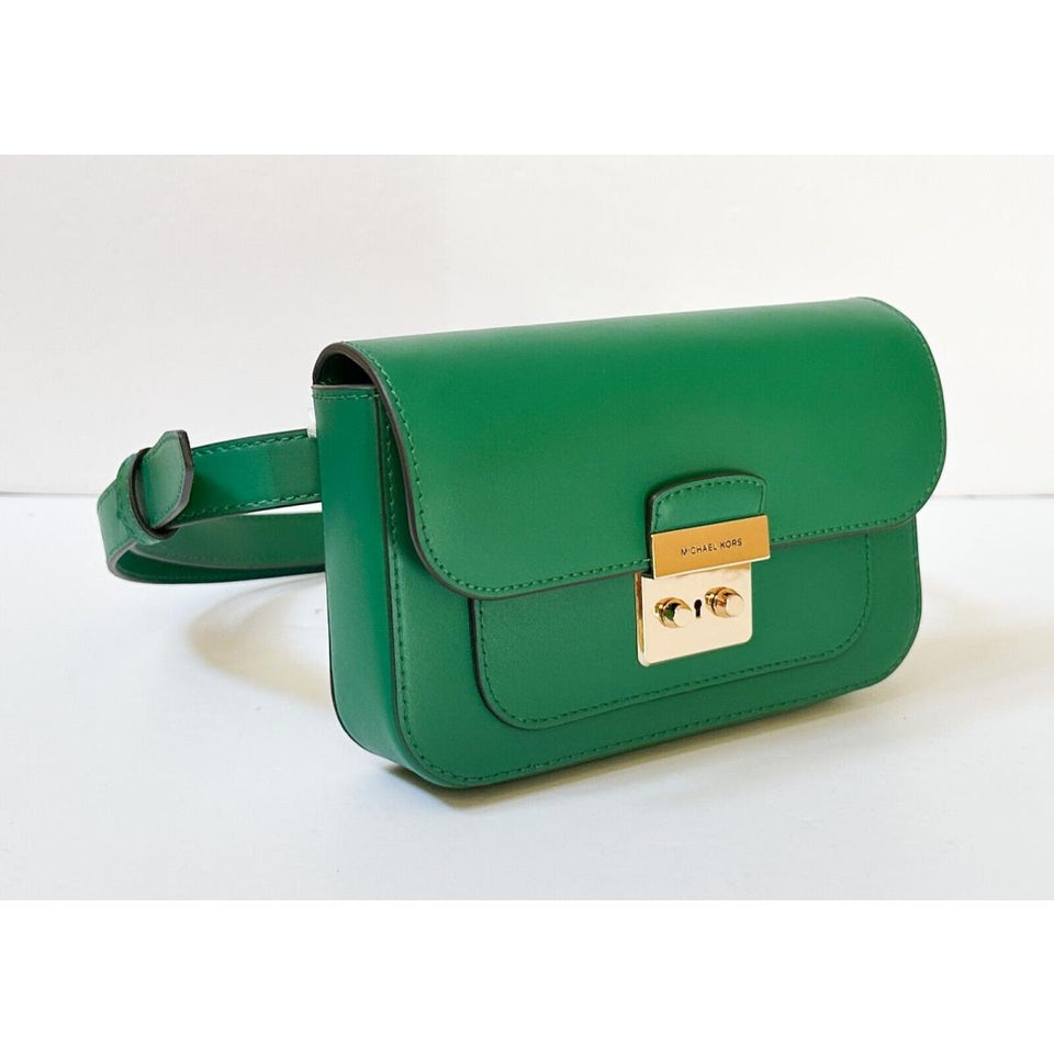 MICHAEL KORS Riñonera Sloan Verde (Talla SM)
