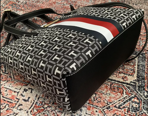 TOMMY HILFIGER Cartera Monogram Negro/Blanco